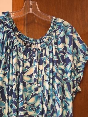 NEVER WORN - NO TAG Chaps Navy and Aqua Leaf-Print Peasant Blouse